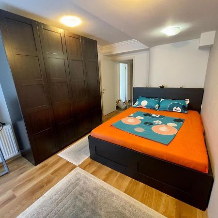 Terrace Apartments Otopeni ! المظهر الخارجي الصورة